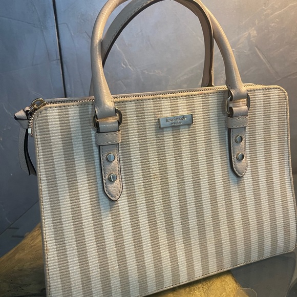 Kate Spade - Picture 2 of 6